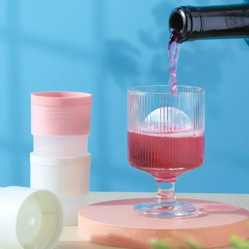 Molde de silicone em forma de  - Ice Mold Sphere avaliação e preço